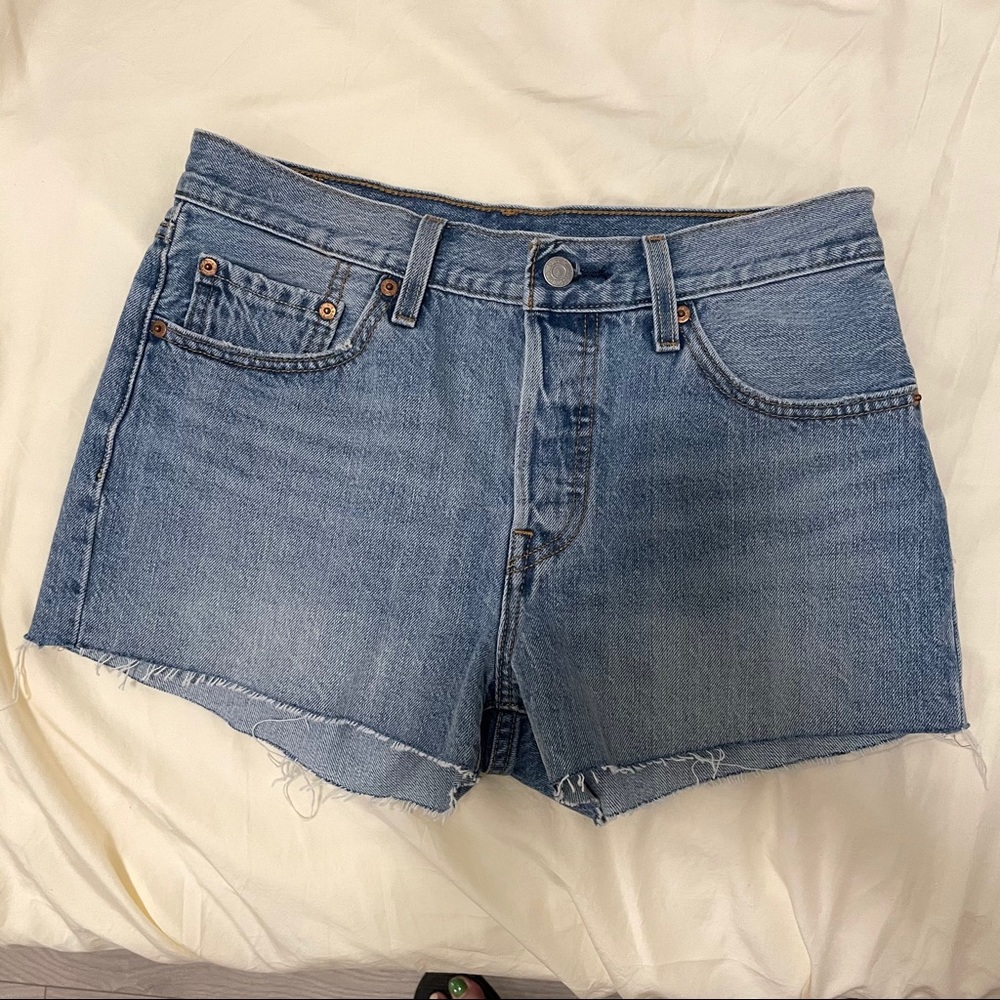 New Levi’s 501 Denim shorts